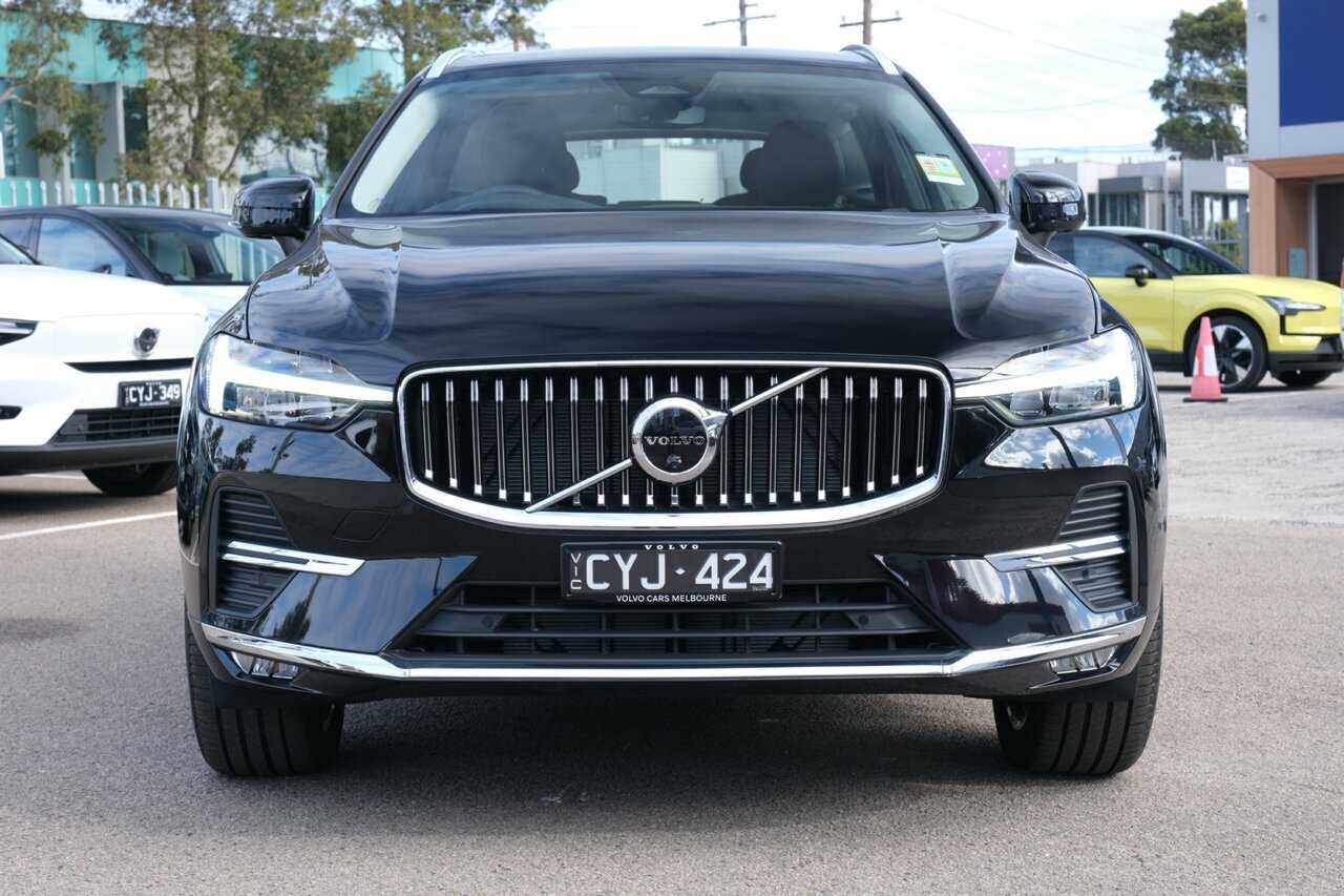 Volvo  UZ MY23 Ultimate B5 AWD Bright