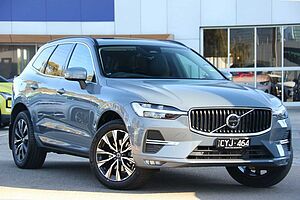 Volvo  XC60 Plus, B5 Mild Hybrid, Petrol