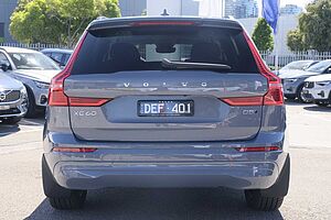 Volvo  XC60 Plus, B5 Mild Hybrid, Petrol